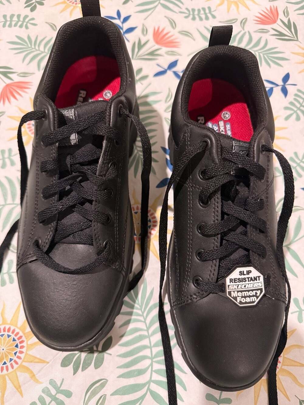 Skechers Work Shoes Size 8 Black Slip Resistant Memory Foam. Never worn.